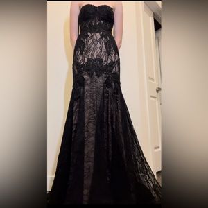 Size: 1 Color: Black Brand: Camille La Vie